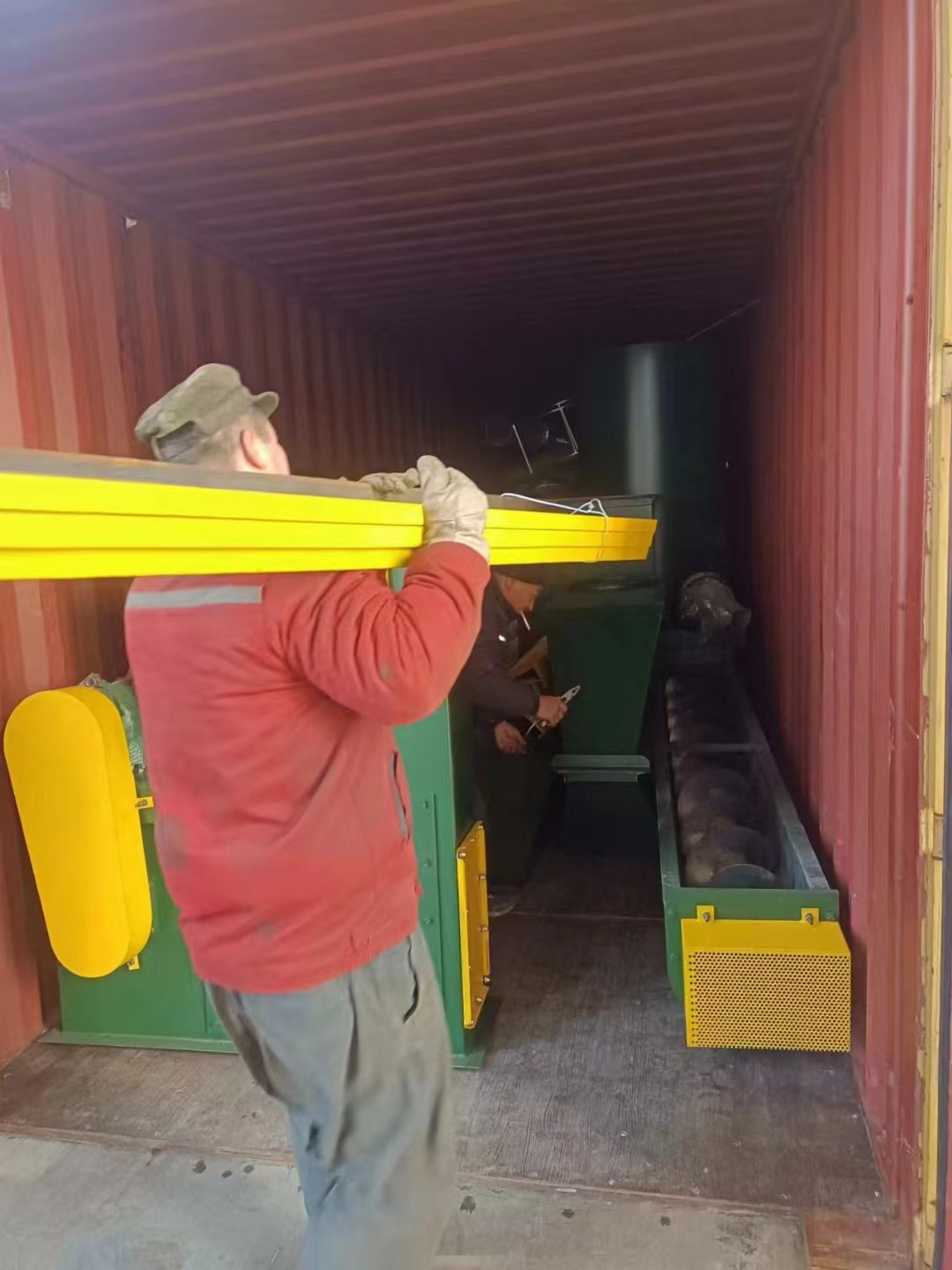 小型打沙除銹機(jī)_線材除銹砂帶機(jī)_網(wǎng)帶式打砂除銹機(jī)