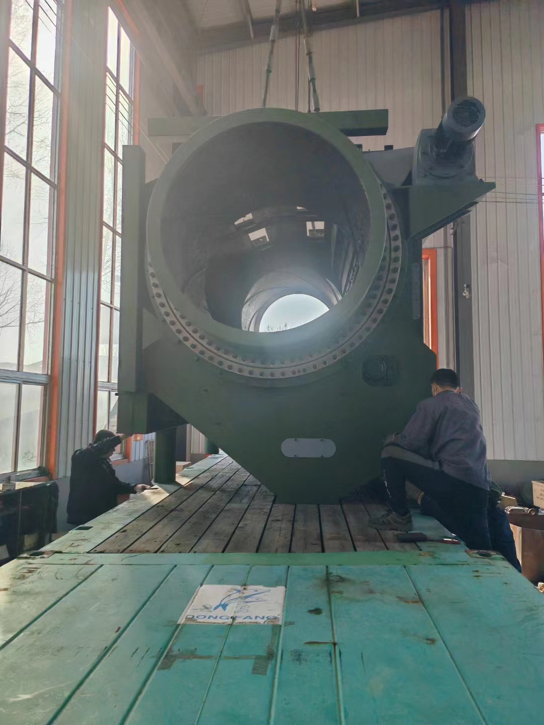 除銹鉚砂機(jī)打磨方法_鉚件打砂除銹機(jī)_手工除銹和砂輪機(jī)除銹價(jià)格
