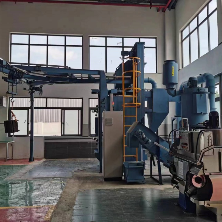 防腐拋丸機(jī)工作視頻_拋丸清理機(jī)工作原理_型材防腐拋丸清理機(jī)